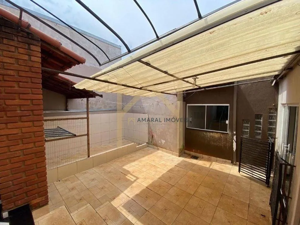 Casa, 4 quartos, 240 m² - Foto 11