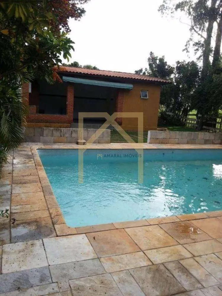 Chácara, 2 quartos, 2400 m² - Foto 1
