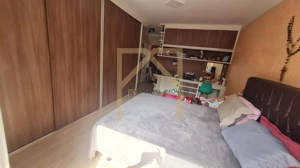 Casa, 3 quartos, 174 m² - Foto 2