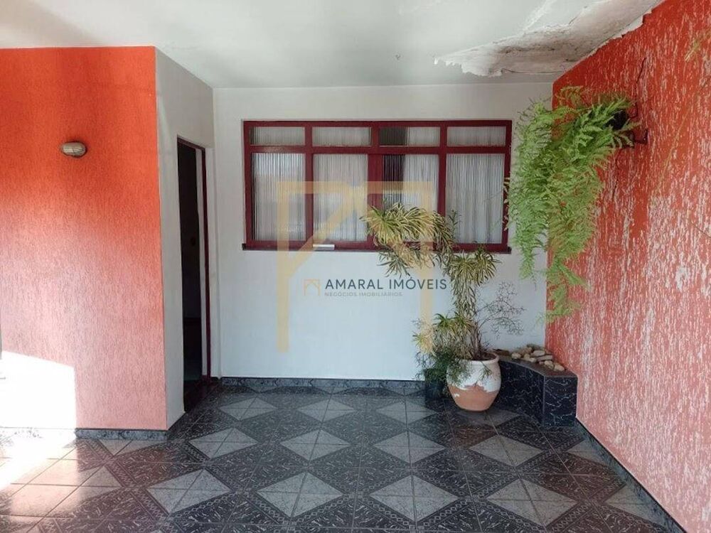 Casa à venda com 3 quartos, 250m² - Foto 16