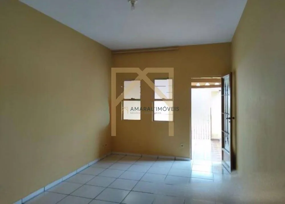 Casa, 2 quartos, 68 m² - Foto 1