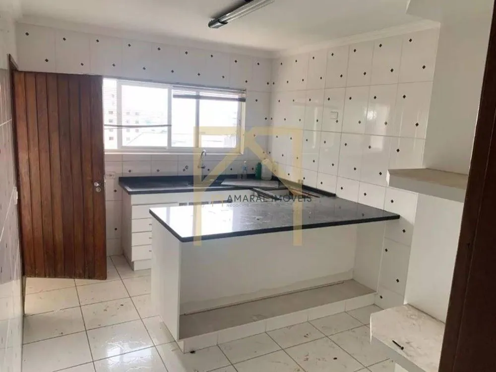 Casa, 3 quartos, 210 m² - Foto 6