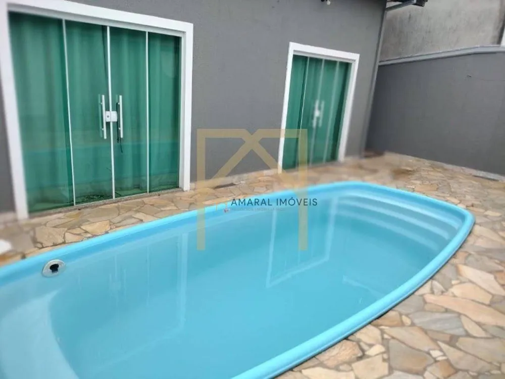 Casa, 3 quartos, 230 m² - Foto 1