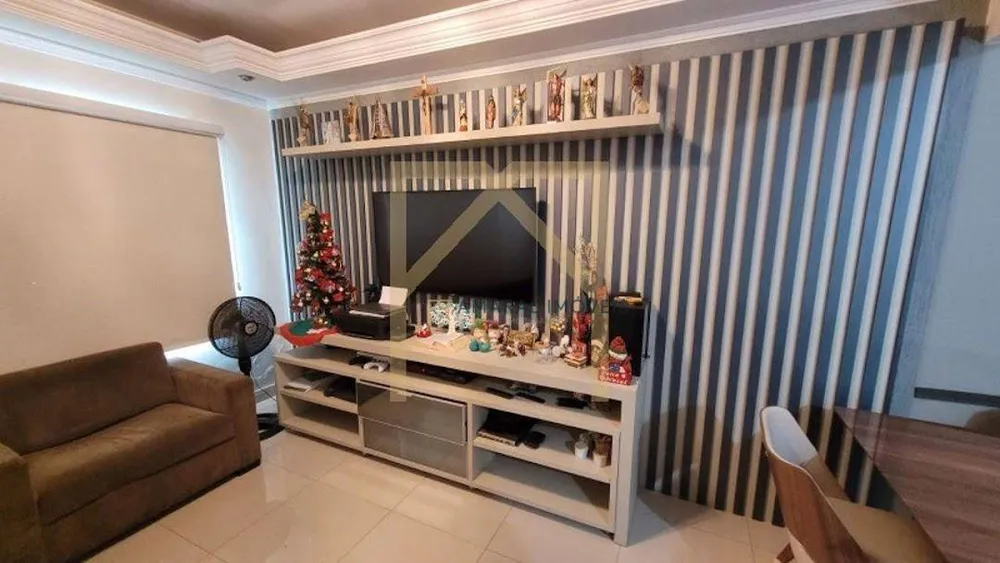 Casa, 3 quartos, 225 m² - Foto 2