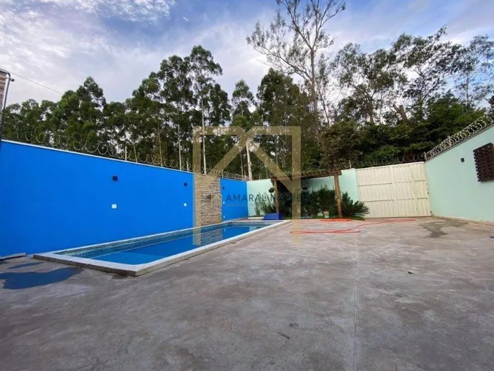 Chácara, 4 quartos, 1000 m² - Foto 1