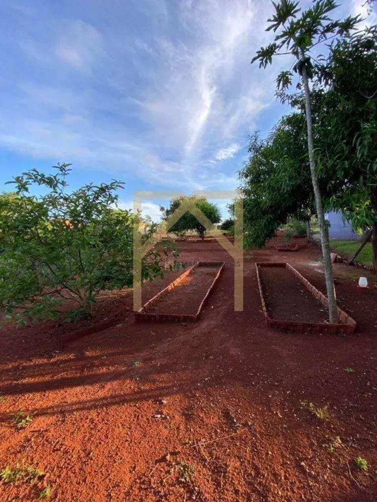 Chácara à venda com 3 quartos, 200m² - Foto 6