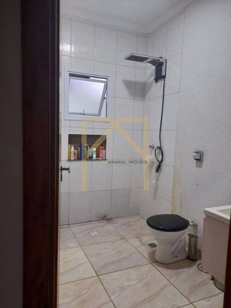 Casa à venda com 2 quartos, 120m² - Foto 8