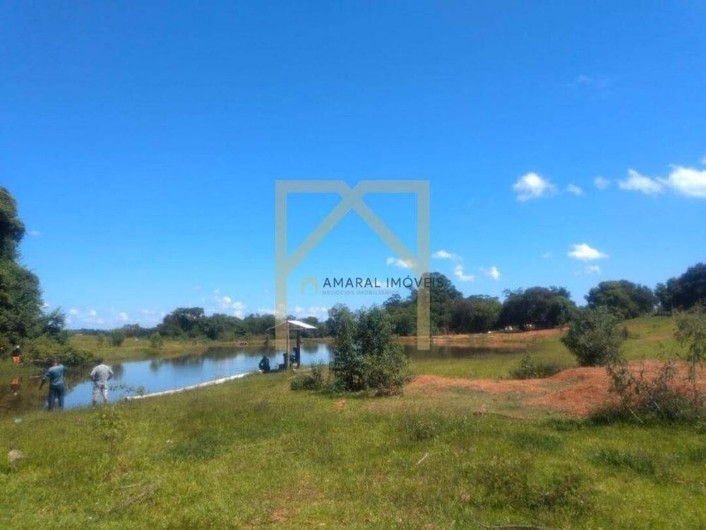 Terreno à venda, 1005M2 - Foto 2