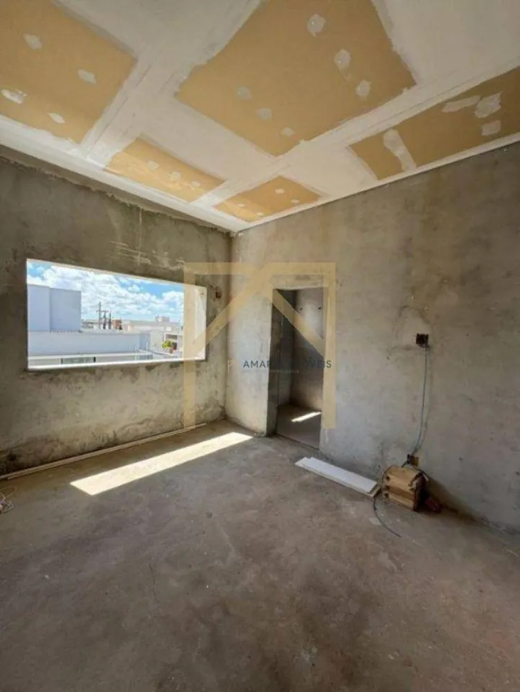 Casa, 3 quartos, 360 m² - Foto 3