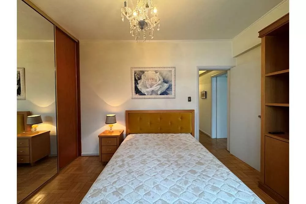 Apartamento à venda com 3 quartos, 113m² - Foto 3