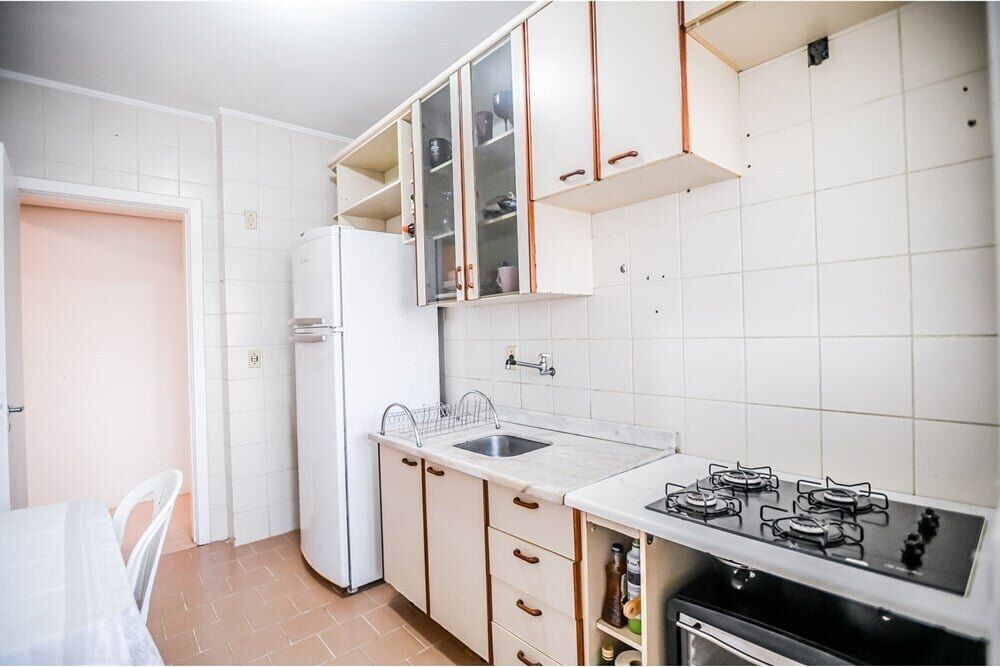 Apartamento à venda com 2 quartos, 72m² - Foto 18