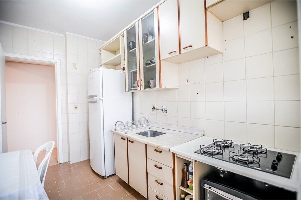 Apartamento à venda com 2 quartos, 72m² - Foto 17