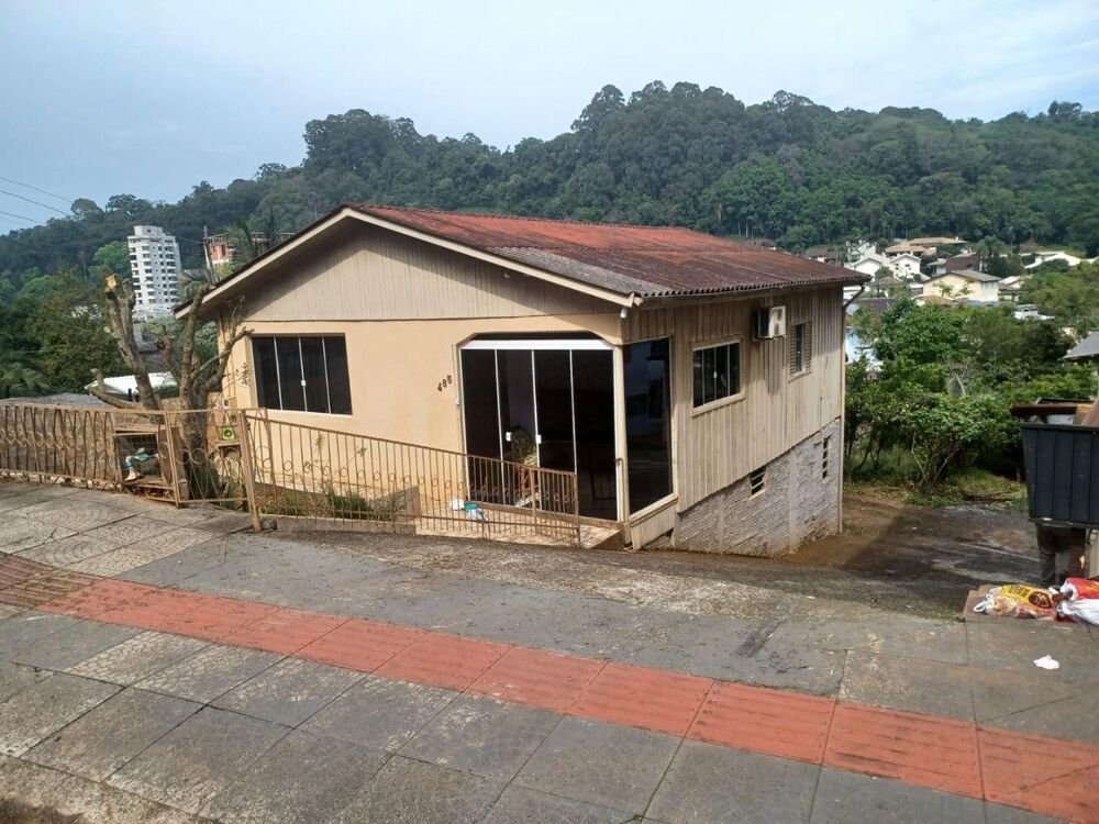 Casa, 2 quartos, 130 m² - Foto 1