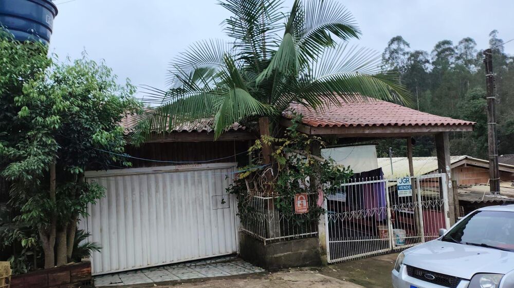 Casa à venda com 4 quartos, 110m² - Foto 1