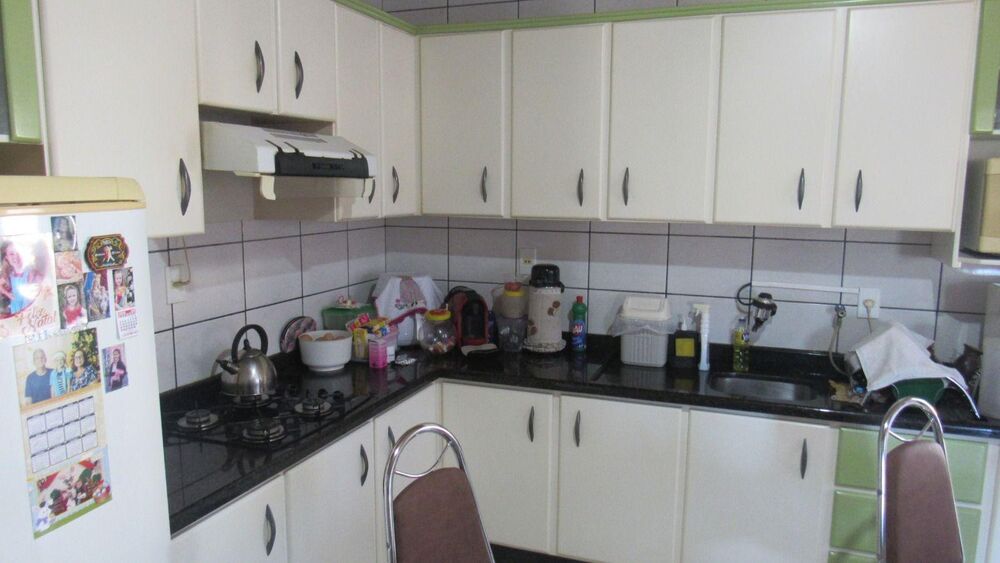 Casa à venda com 4 quartos, 262m² - Foto 3
