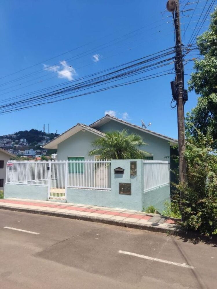 Casa, 3 quartos, 200 m² - Foto 3