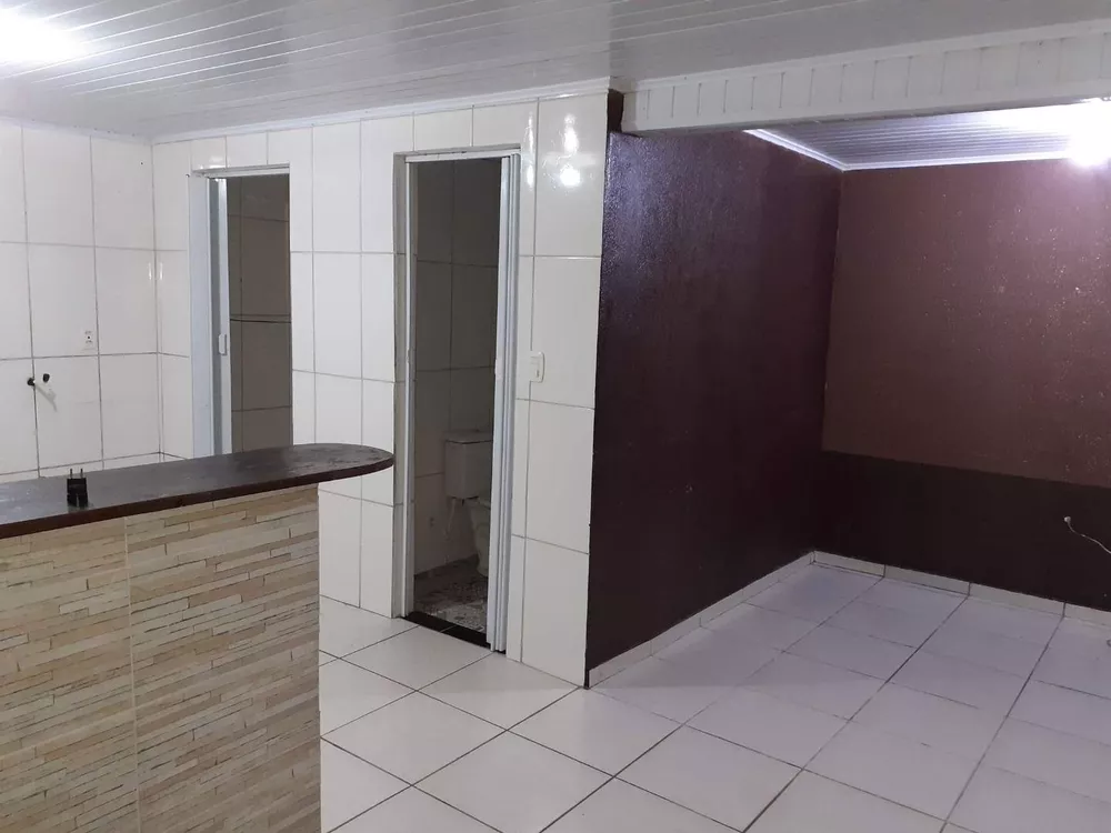 Casa, 3 quartos, 220 m² - Foto 2