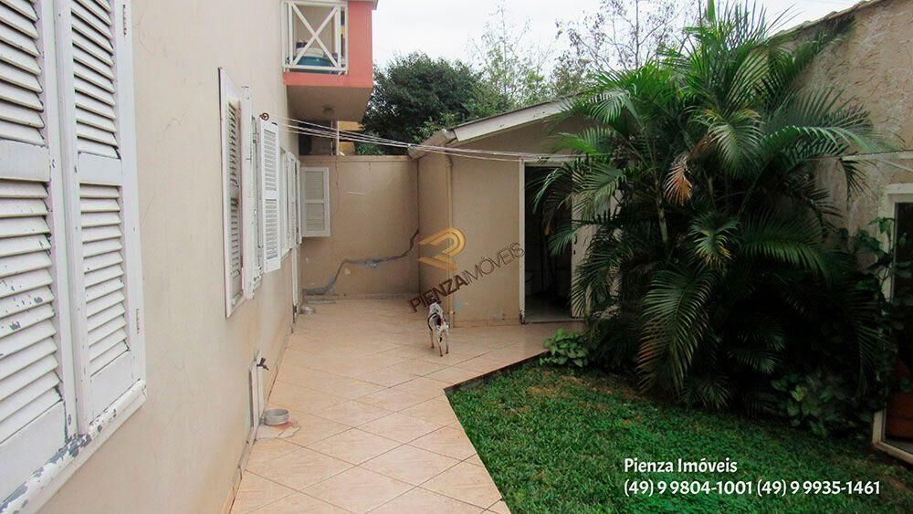 Casa, 3 quartos, 240 m² - Foto 2