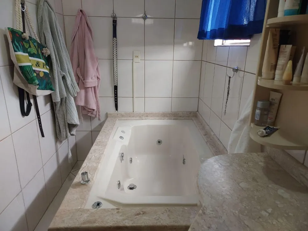 Casa, 6 quartos, 217 m² - Foto 7