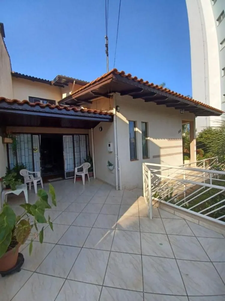 Casa, 2 quartos, 253 m² - Foto 4