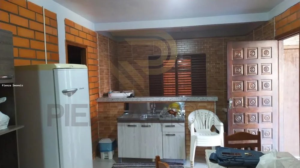 Casa, 6 quartos, 200 m² - Foto 4