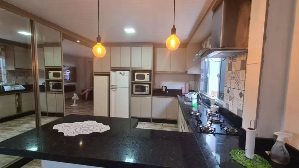 Casa, 3 quartos, 232 m² - Foto 5