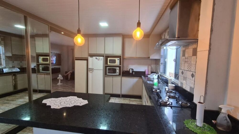 Casa, 3 quartos, 232 m² - Foto 6