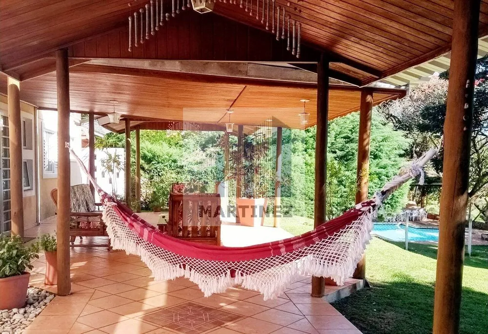 Casa, 3 quartos, 180 m² - Foto 1