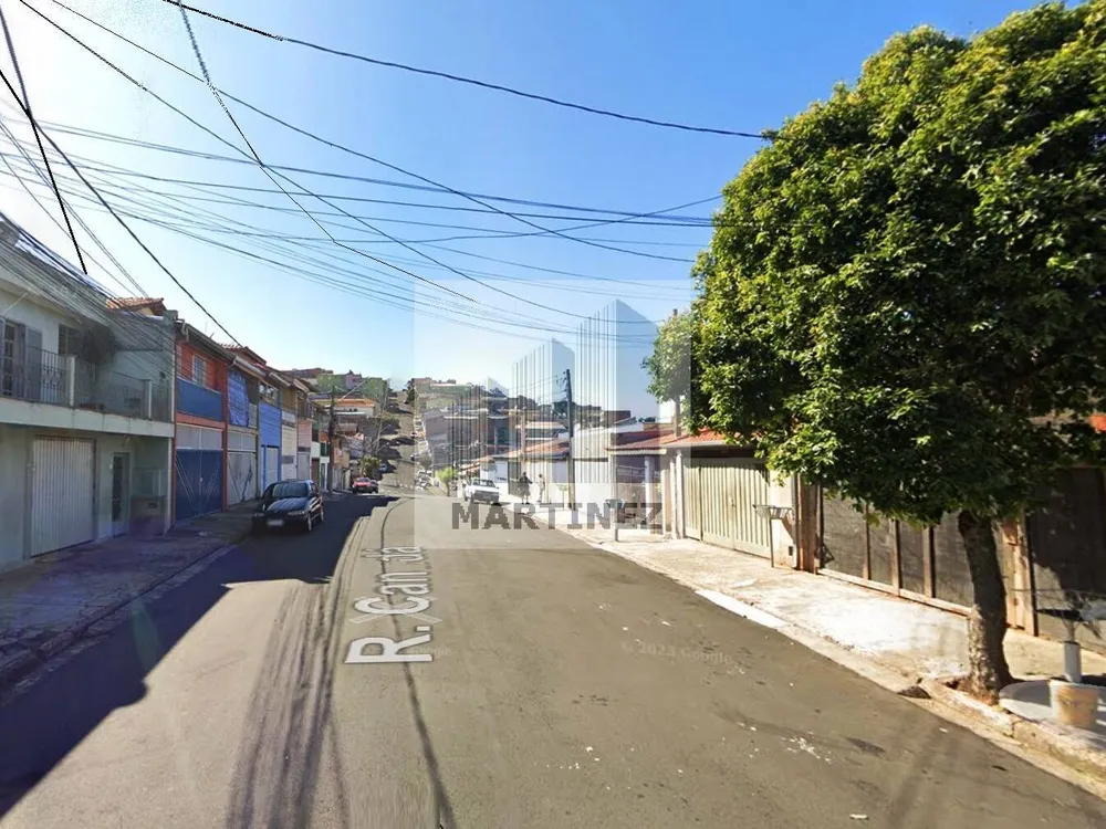 Casa, 6 quartos, 200 m² - Foto 1