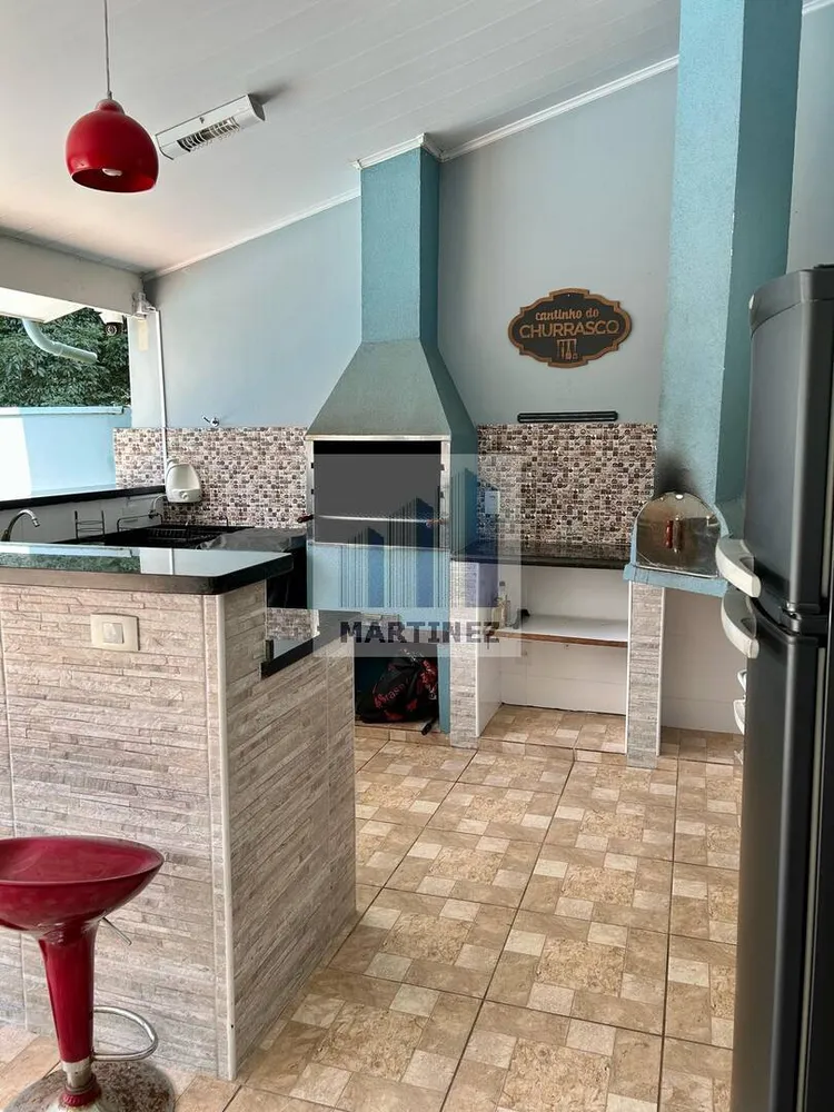 Casa, 3 quartos, 275 m² - Foto 2