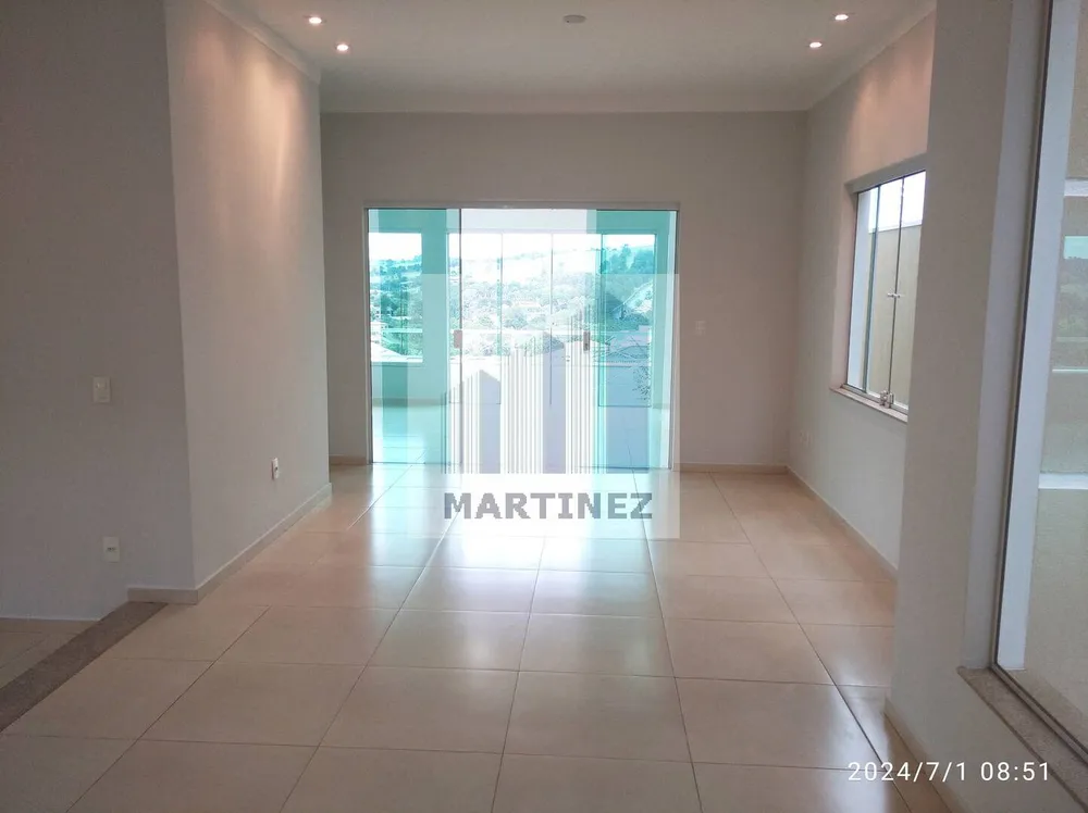 Casa, 4 quartos, 280 m² - Foto 1