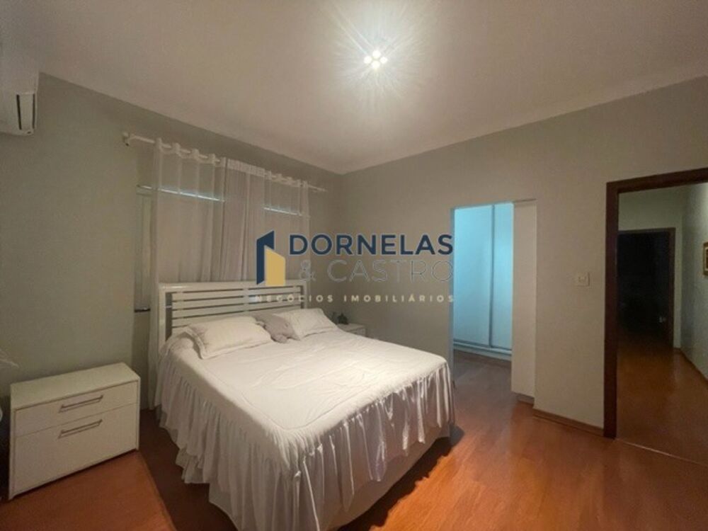 Casa à venda com 3 quartos, 811m² - Foto 17
