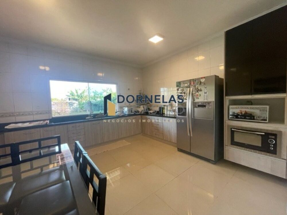 Casa à venda com 3 quartos, 811m² - Foto 10
