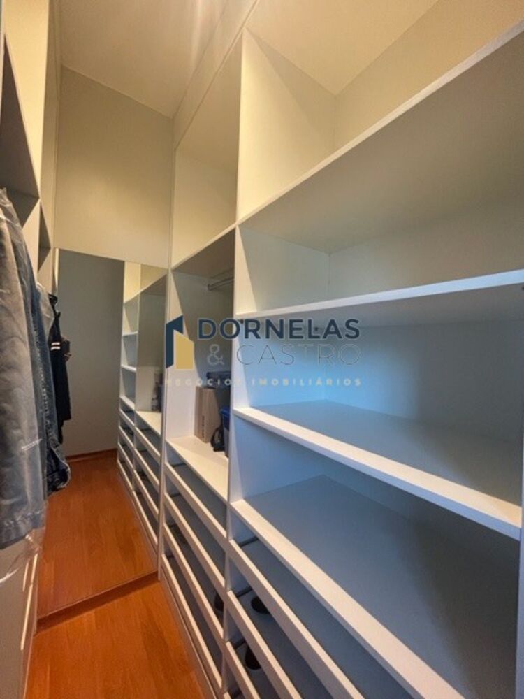 Casa à venda com 3 quartos, 811m² - Foto 14