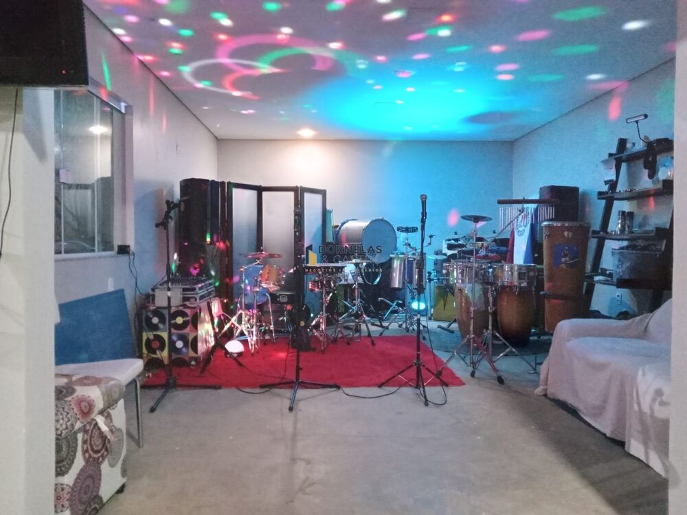 Casa, 3 quartos, 250 m² - Foto 15