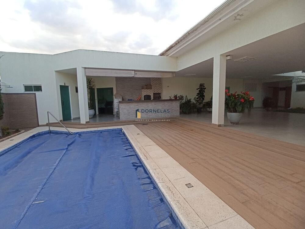 Casa, 4 quartos, 800 m² - Foto 1