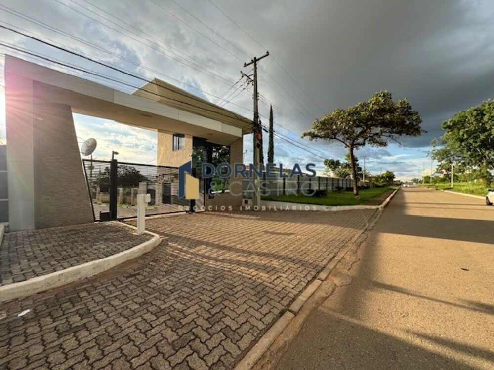 Casa à venda com 2 quartos, 800m² - Foto 4