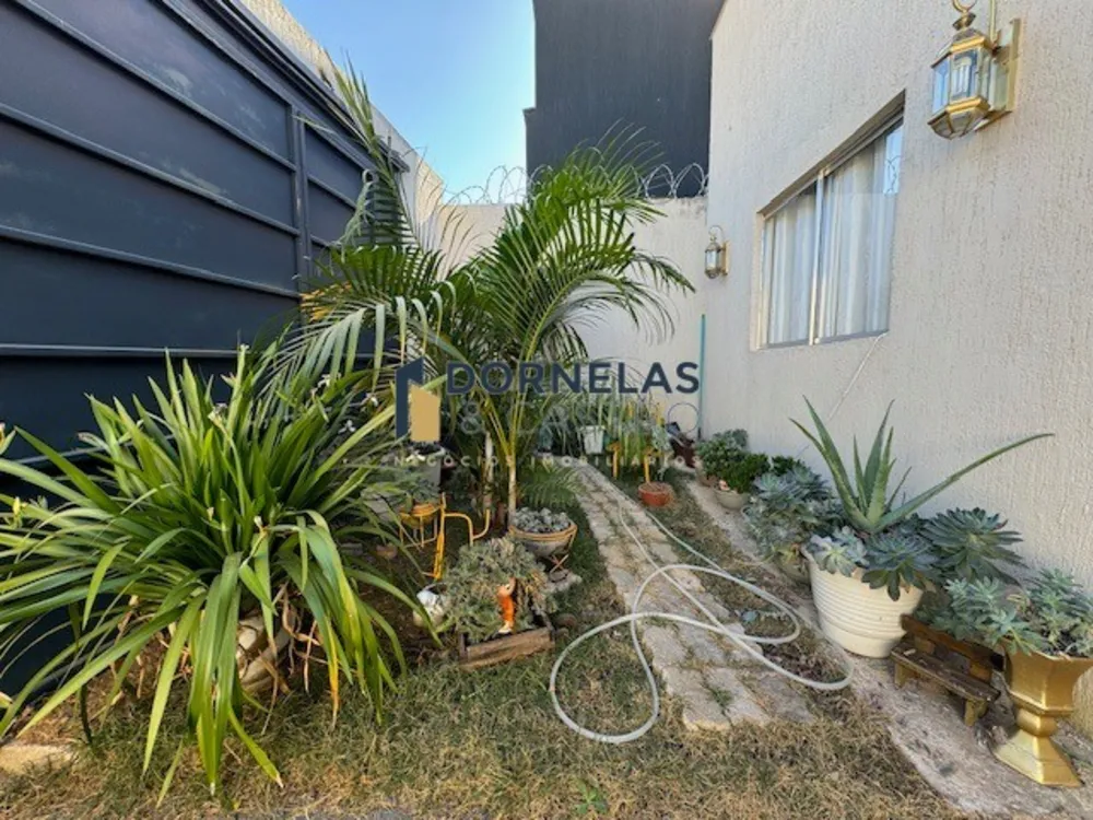 Casa, 3 quartos, 200 m² - Foto 11