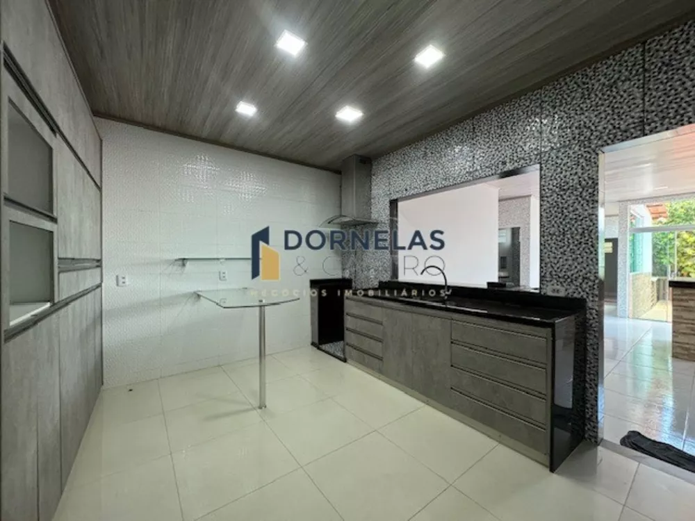 Casa à venda com 4 quartos, 371m² - Foto 10