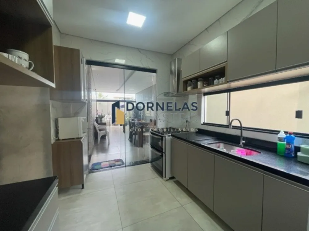 Casa, 3 quartos, 200 m² - Foto 15