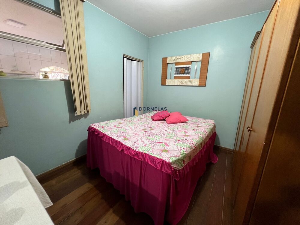 Casa, 5 quartos, 250 m² - Foto 2