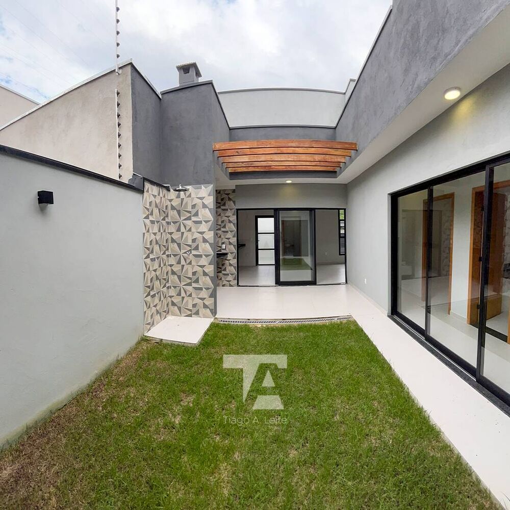 Casa à venda com 3 quartos, 94m² - Foto 8