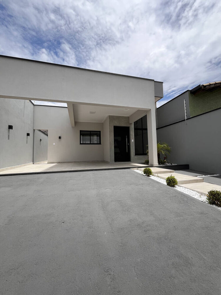 Casa à venda com 3 quartos, 104m² - Foto 2