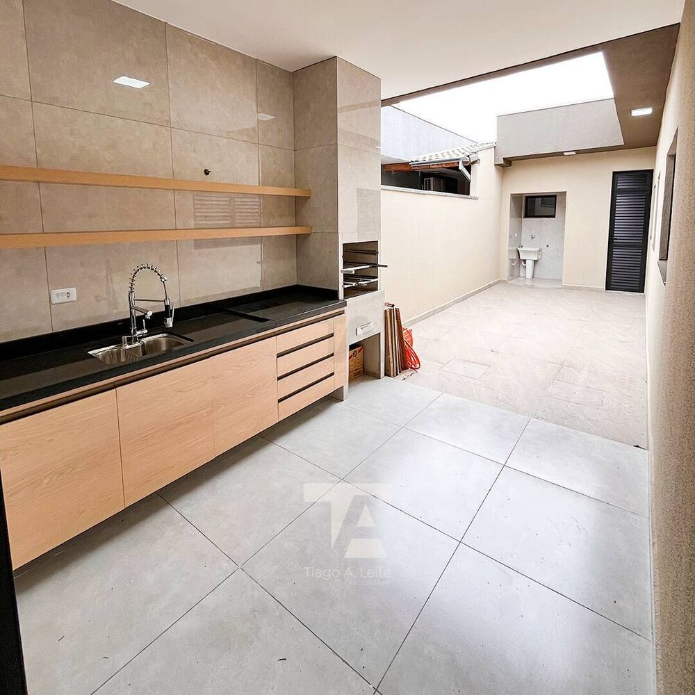Casa de Condomínio à venda com 3 quartos, 120m² - Foto 2