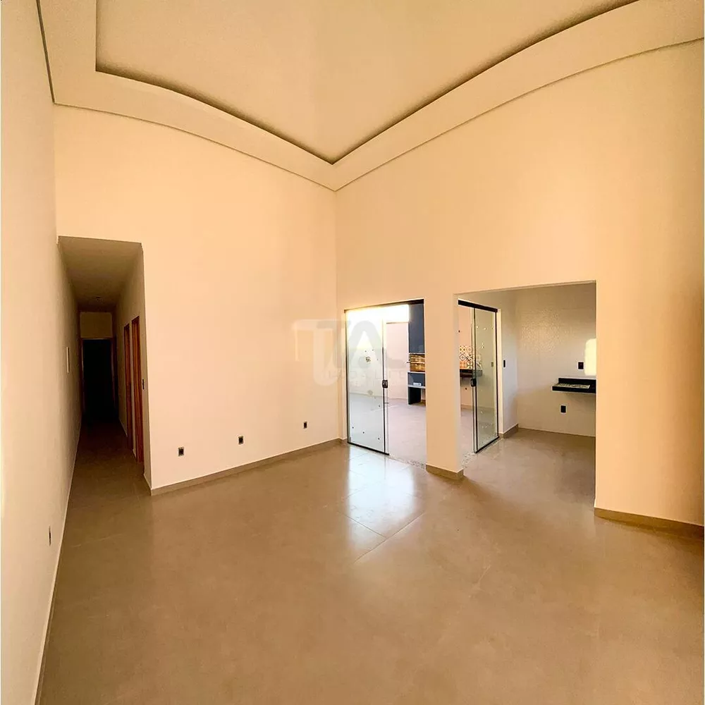 Casa à venda com 3 quartos, 100m² - Foto 7