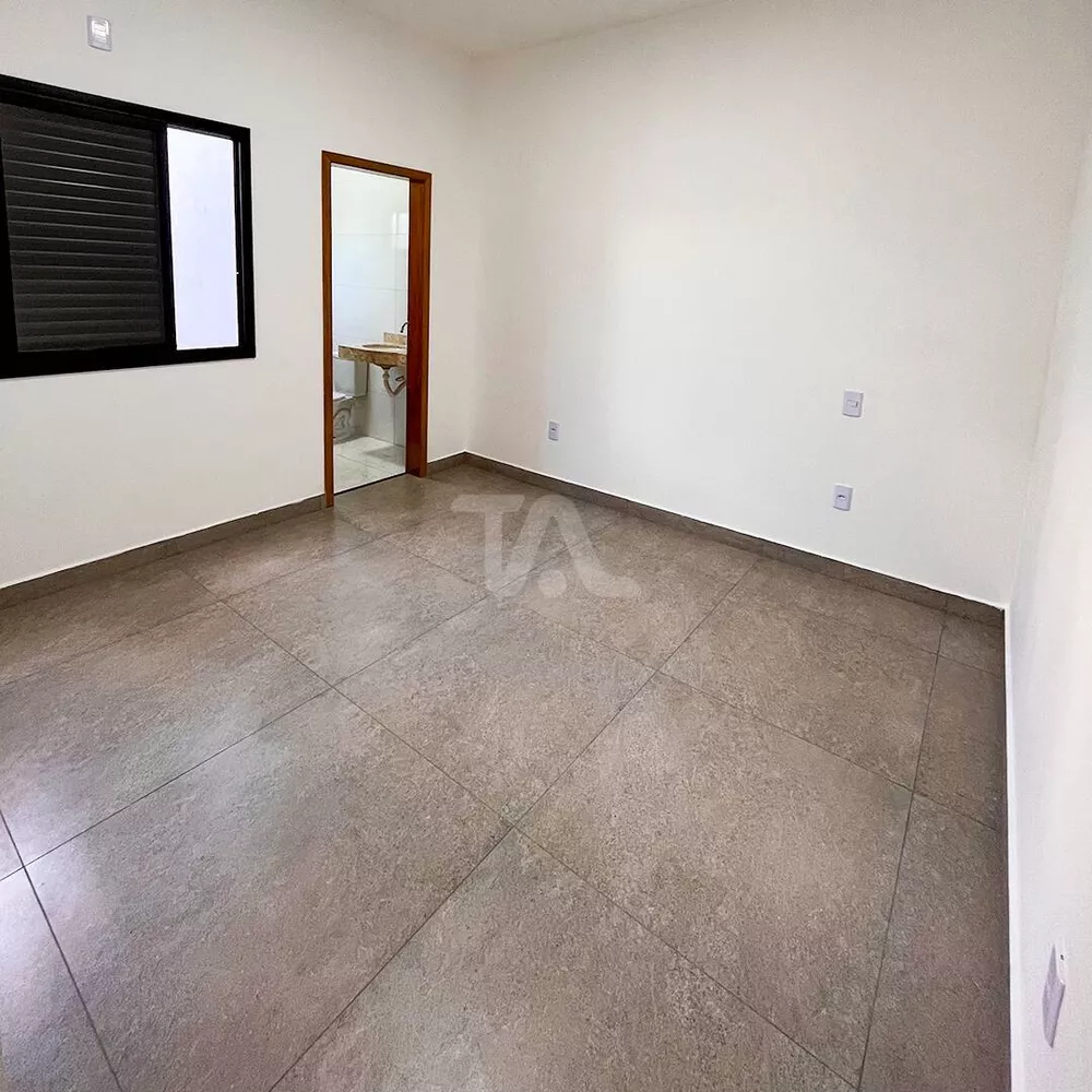 Casa à venda com 3 quartos, 99m² - Foto 10