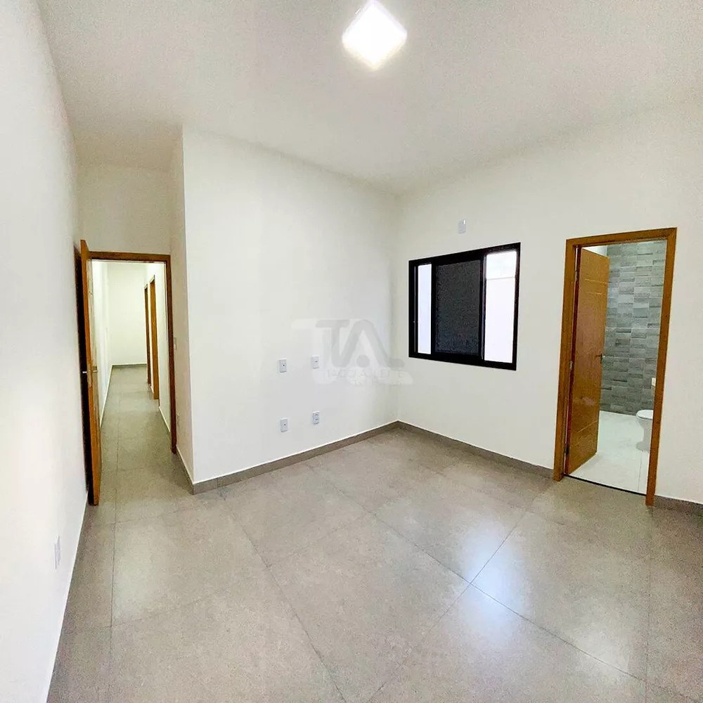 Casa à venda com 3 quartos, 99m² - Foto 11