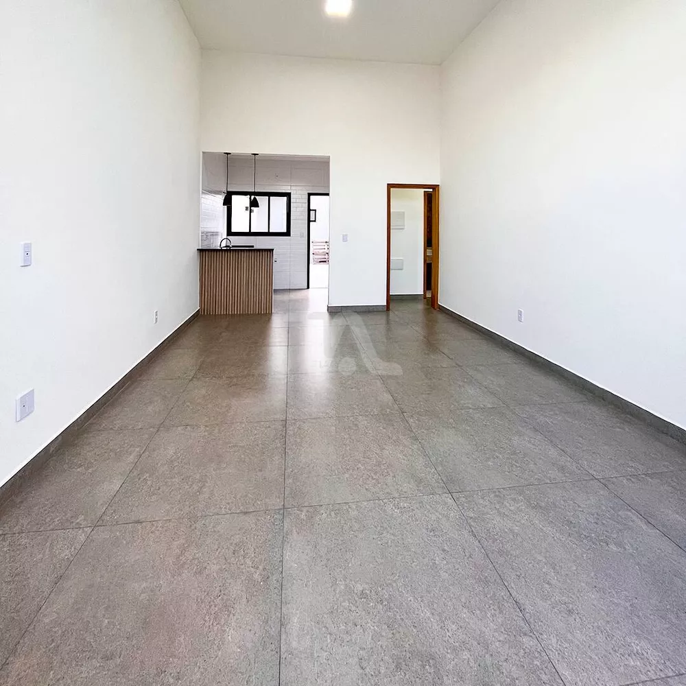 Casa à venda com 3 quartos, 99m² - Foto 2