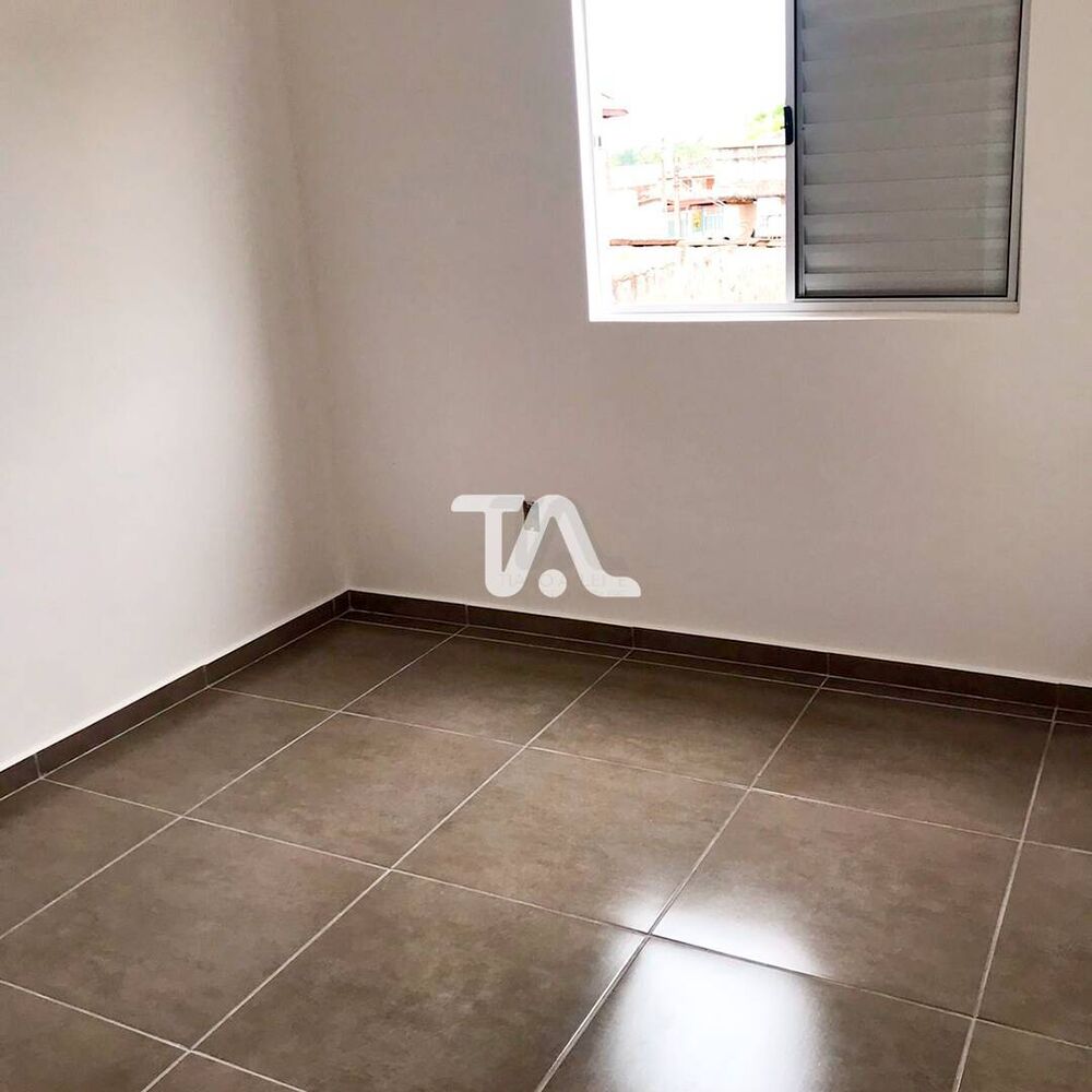 Casa à venda com 2 quartos, 65m² - Foto 8