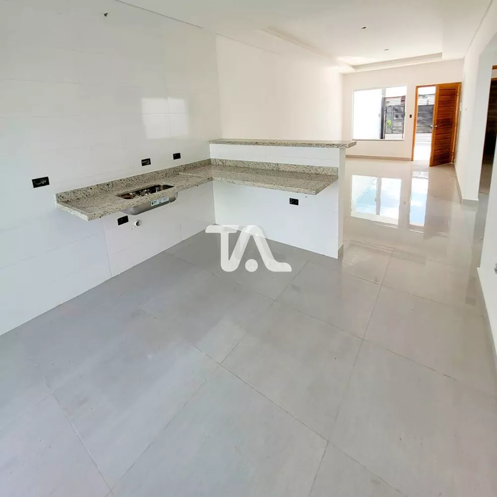 Casa à venda com 3 quartos, 85m² - Foto 5